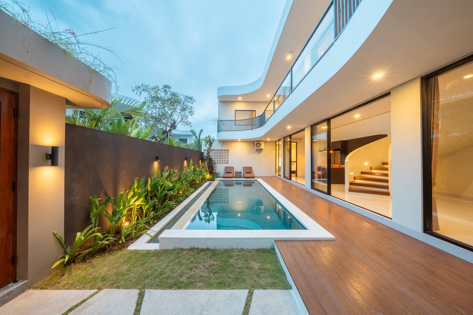 Serangan-Villa-Pool-03